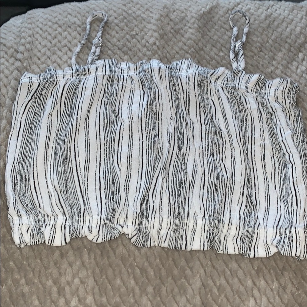 somewhat cropped tank top
